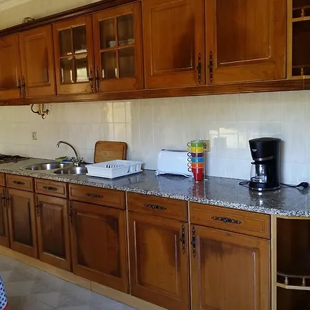 Amorosa Beach House *